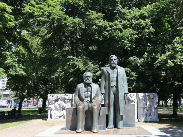 Monumento a Karl Marx