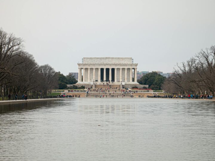 Monumento ai Passi del Mayflower