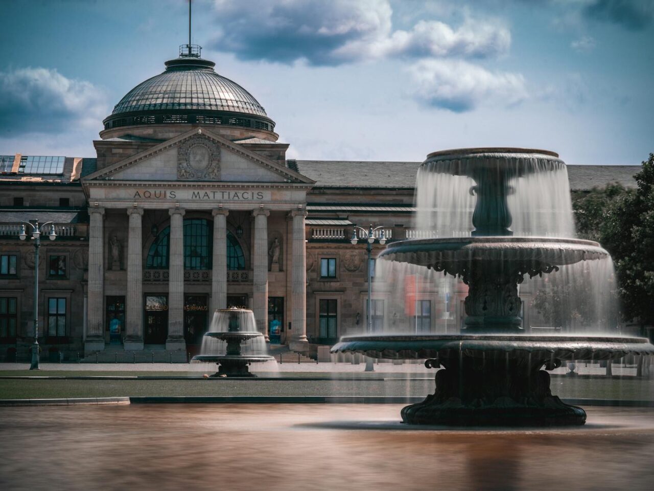 Besuchen Sie Wiesbaden: 12 Top-Attraktionen und Sehenswürdigkeiten - 2025