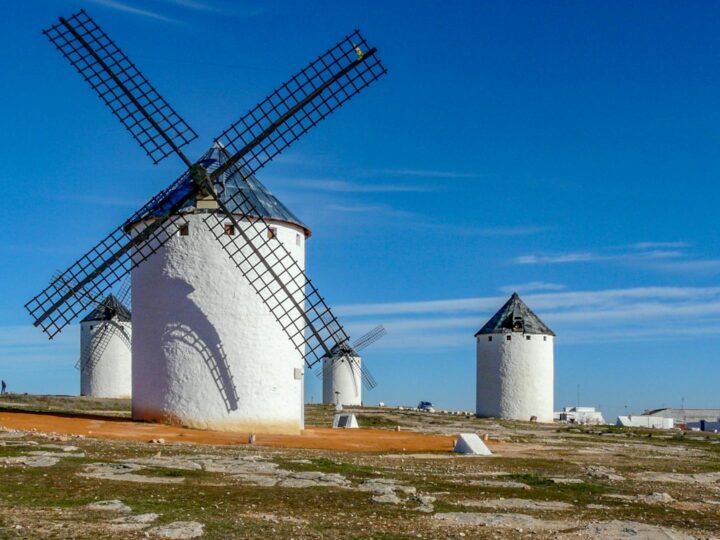 Comb of the Wind