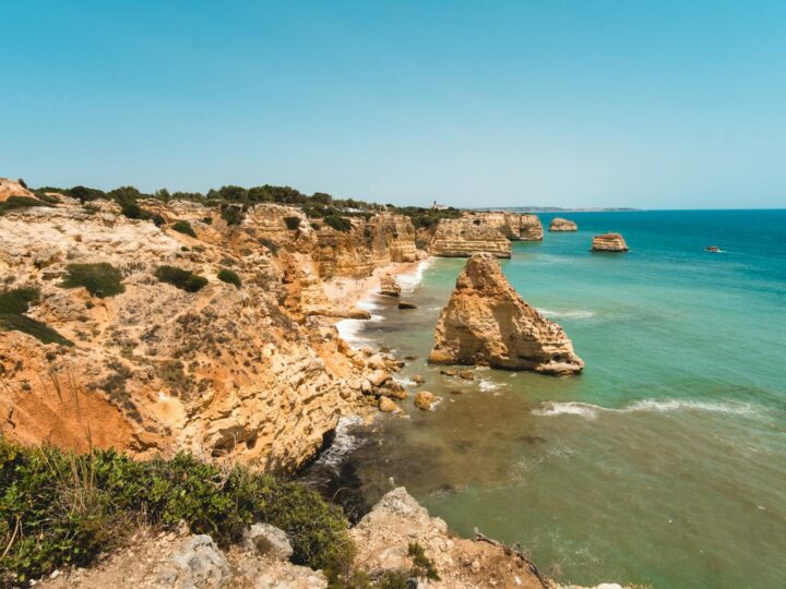 Lagos de Acantilado