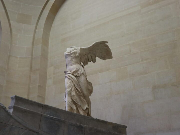 Statua di Nike