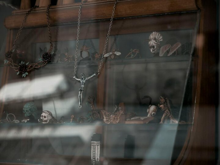 Glass And Jewelry Museum