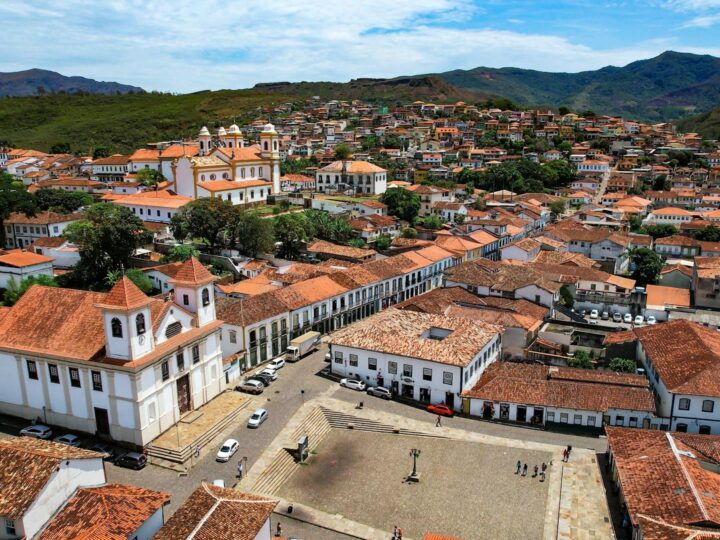 Plaza Mina