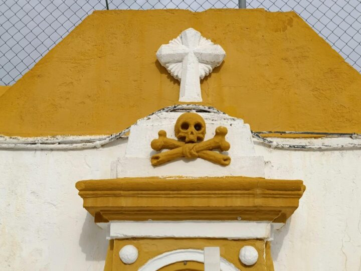 Igreja paroquial de Chesterfield Santa Maria e Todos os Santos