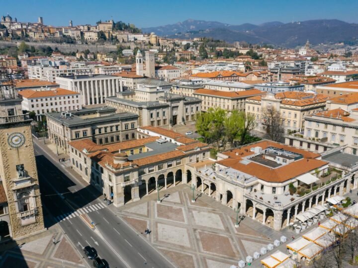 Piazza Napoleone