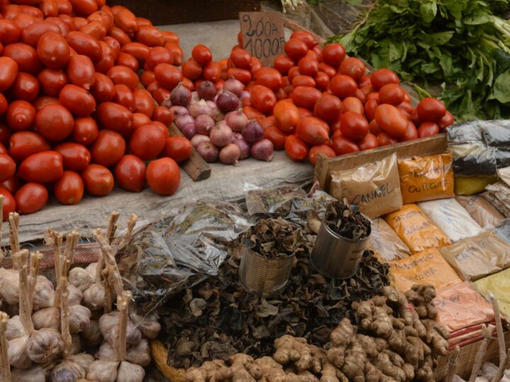 Mercado semanal en Dren