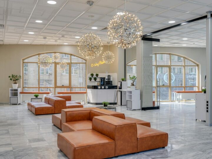 Atrium Dube