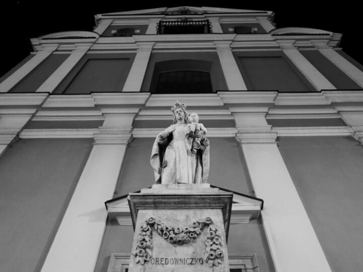 Piazza Maria Konopnicka